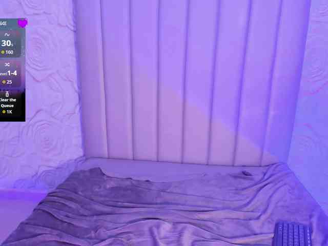 LyaDubois webcam