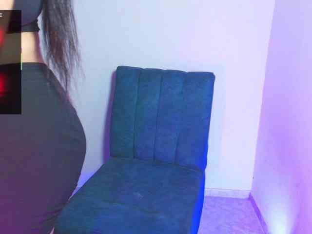 LyaDubois webcam