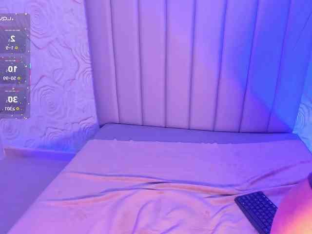 LyaDubois webcam