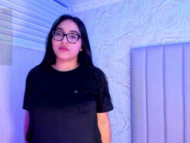 LyaDubois webcam