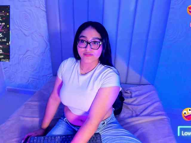 LyaDubois webcam