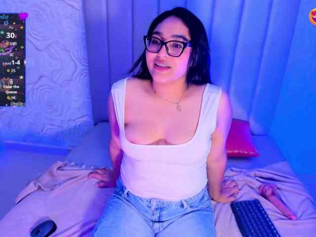 LyaDubois webcam