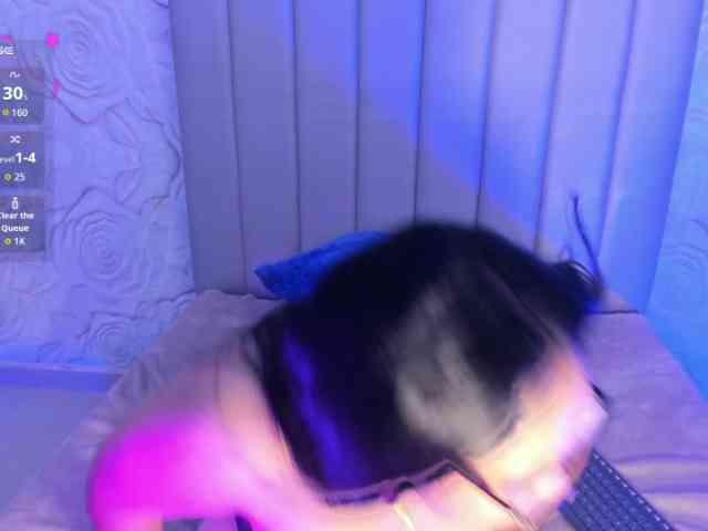 LyaDubois webcam