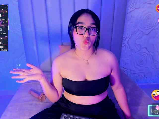 LyaDubois's webcam live show