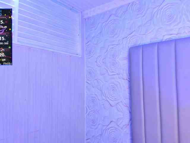 LyaDubois webcam