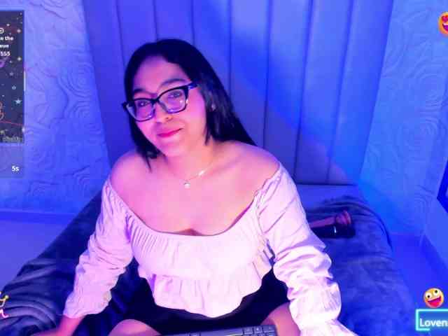 LyaDubois webcam