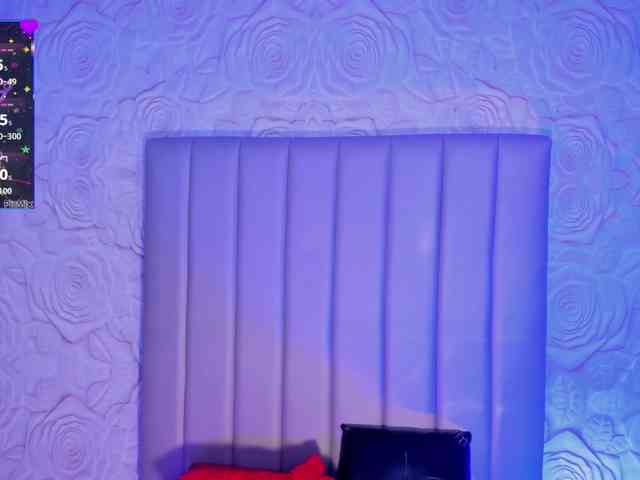 LyaDubois webcam