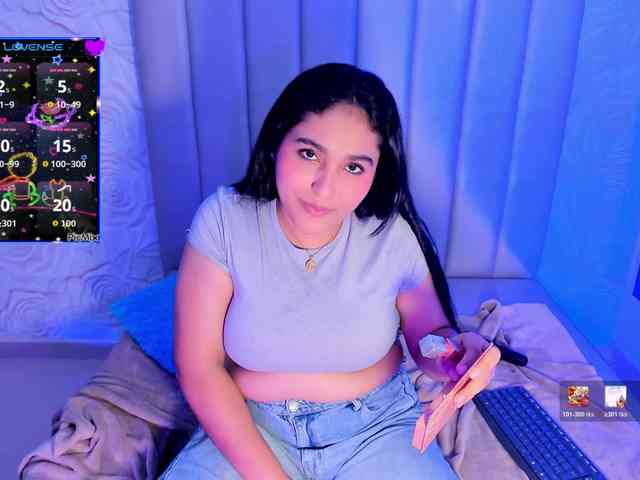 LyaDubois webcam