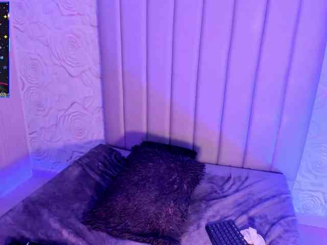LyaDubois webcam