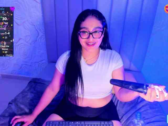LyaDubois webcam