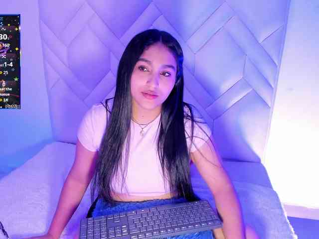 LyaDubois webcam