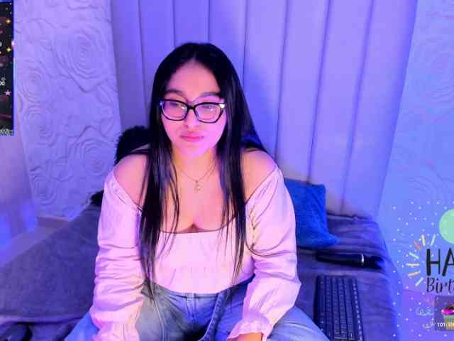 LyaDubois webcam