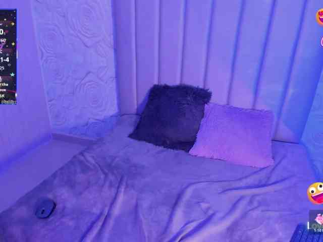 LyaDubois webcam