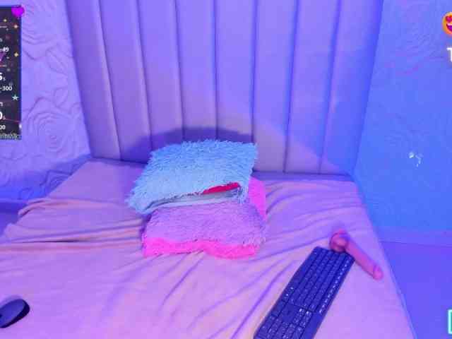 LyaDubois webcam