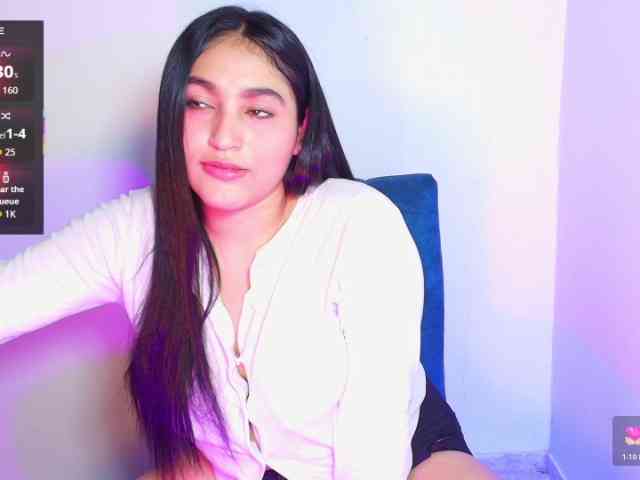 LyaDubois webcam