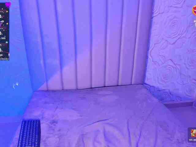 LyaDubois webcam
