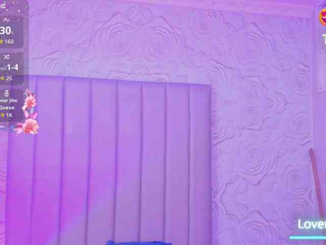 LyaDubois webcam