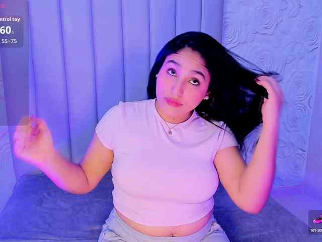 LyaDubois webcam