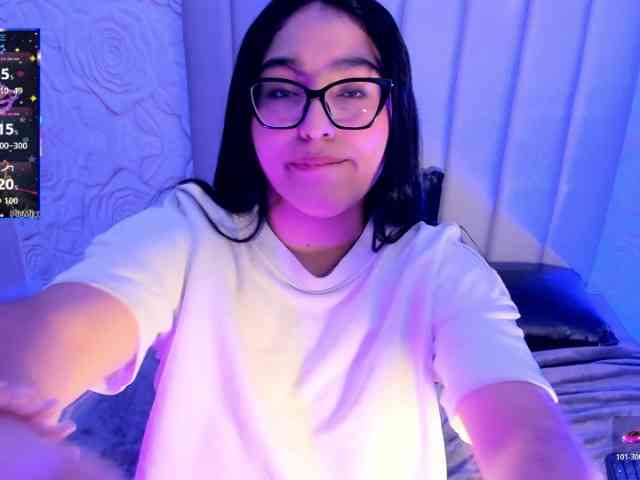 LyaDubois webcam