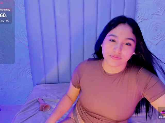 LyaDubois webcam