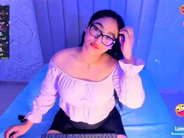 LyaDubois webcam
