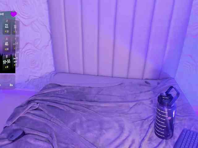 LyaDubois webcam