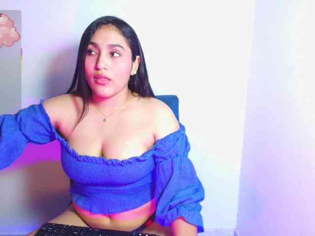 LyaDubois webcam