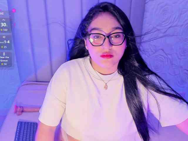 LyaDubois webcam