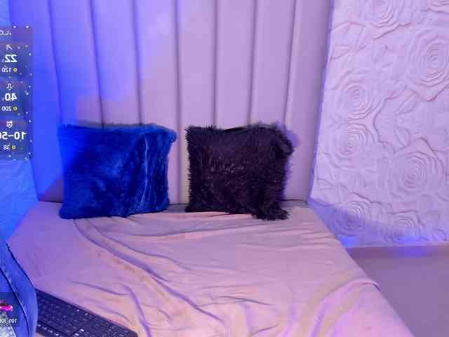 LyaDubois webcam