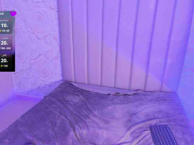 LyaDubois webcam