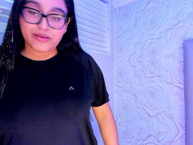 LyaDubois webcam