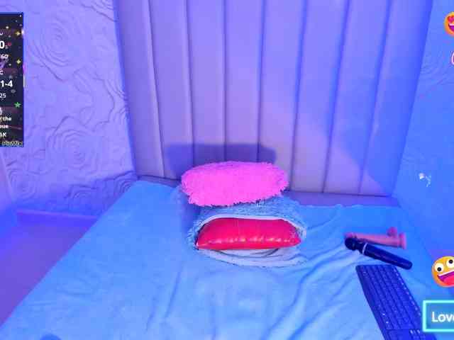 LyaDubois webcam