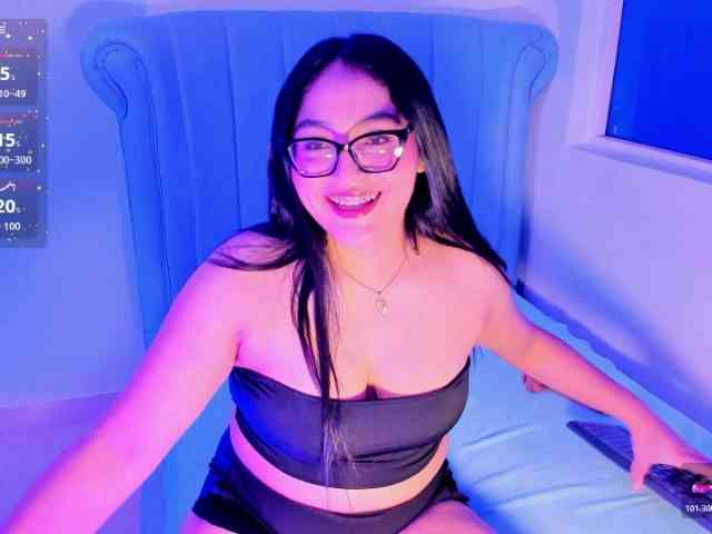 LyaDubois webcam