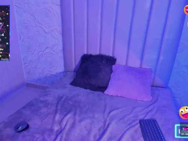 LyaDubois webcam