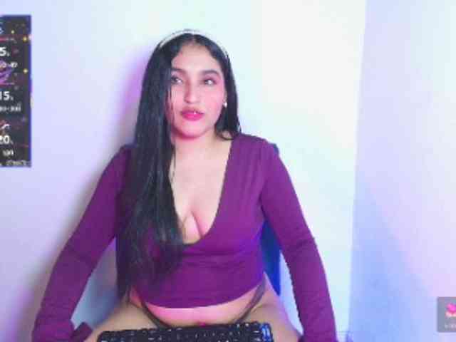 LyaDubois webcam