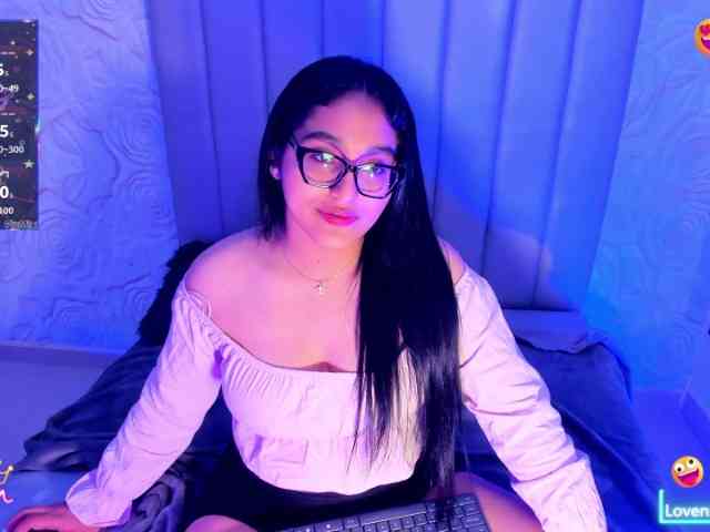 LyaDubois webcam