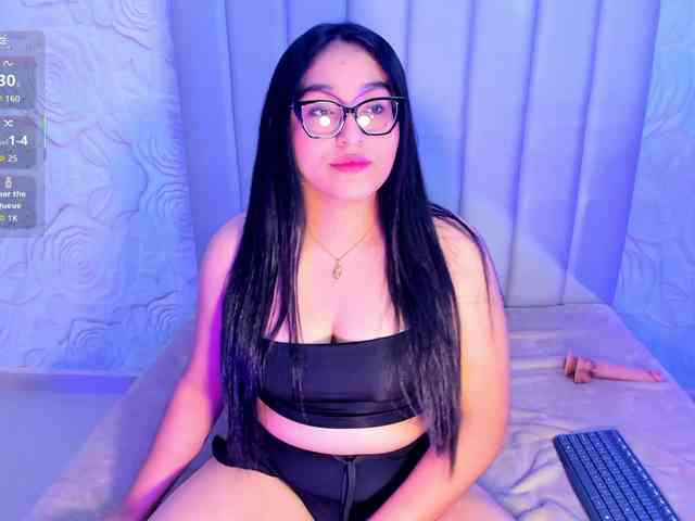 LyaDubois webcam