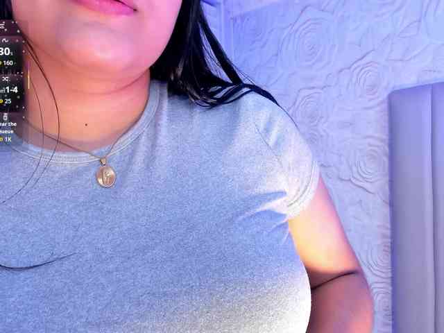 LyaDubois webcam