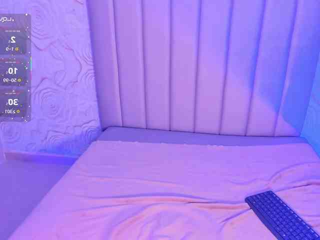 LyaDubois webcam