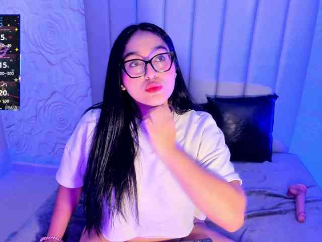 LyaDubois webcam