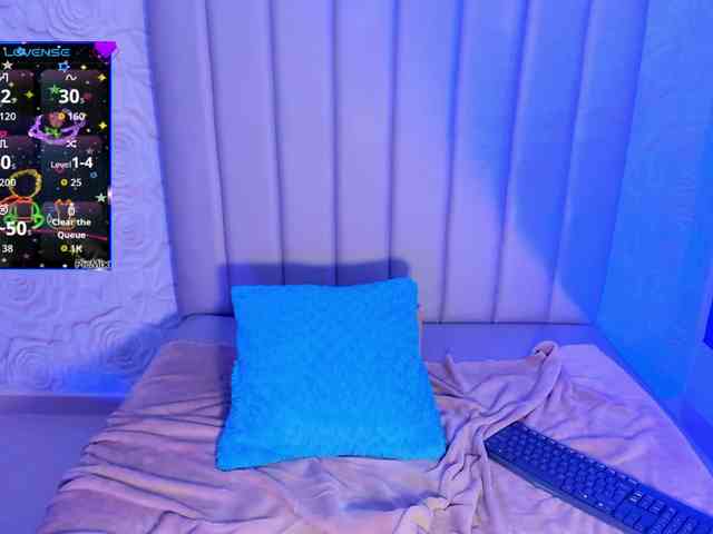 LyaDubois webcam