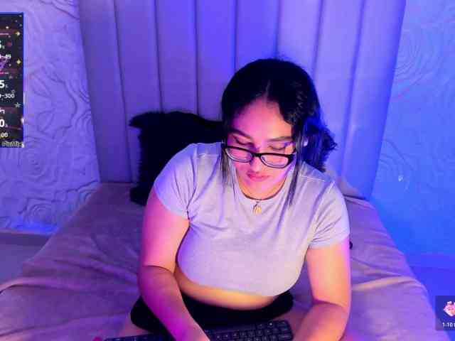 LyaDubois webcam