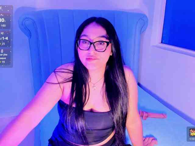 LyaDubois webcam