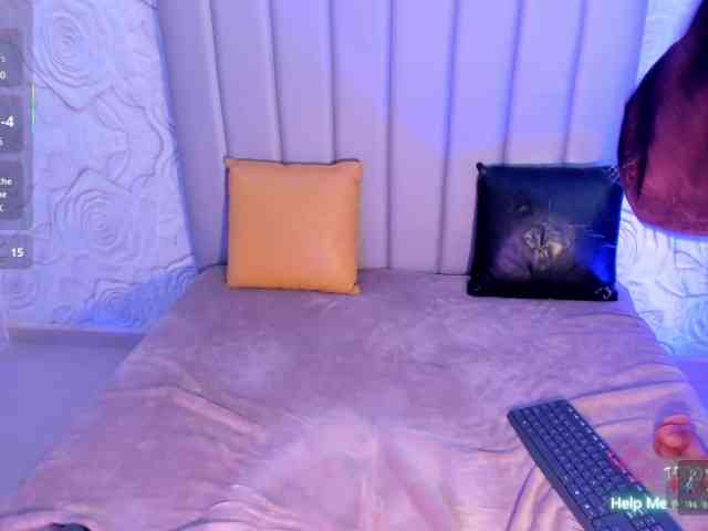 LyaDubois webcam