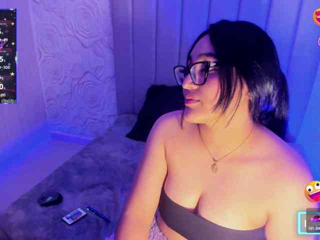 LyaDubois webcam