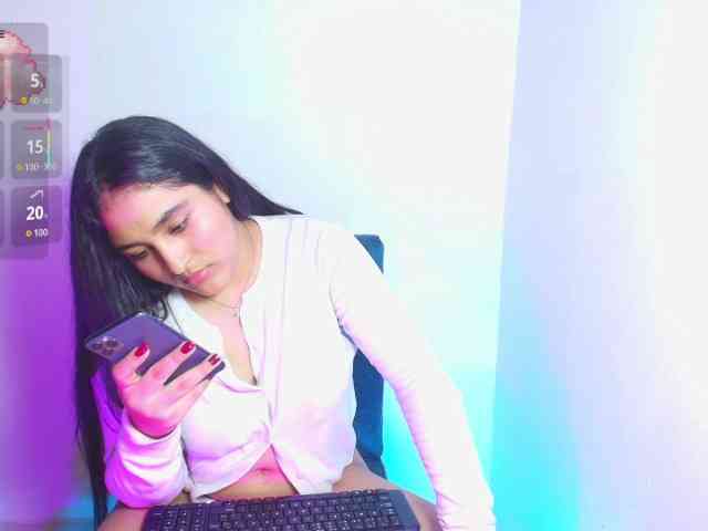 LyaDubois webcam