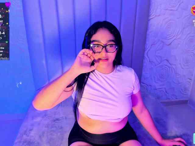 LyaDubois webcam