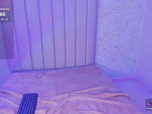 LyaDubois webcam