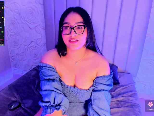 LyaDubois webcam