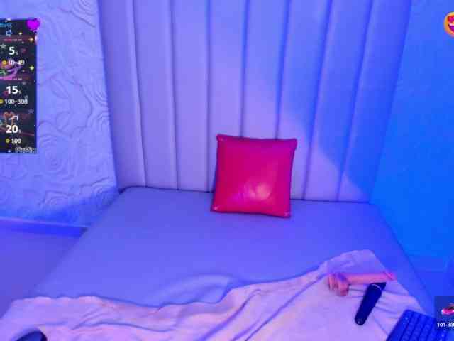 LyaDubois webcam